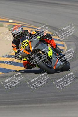 media/Oct-08-2023-CVMA (Sun) [[dbfe88ae3c]]/Race 3 Amateur Supersport Middleweight/